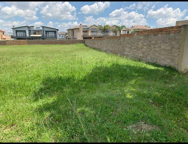 LAND FOR SALE IN HELDERWYK